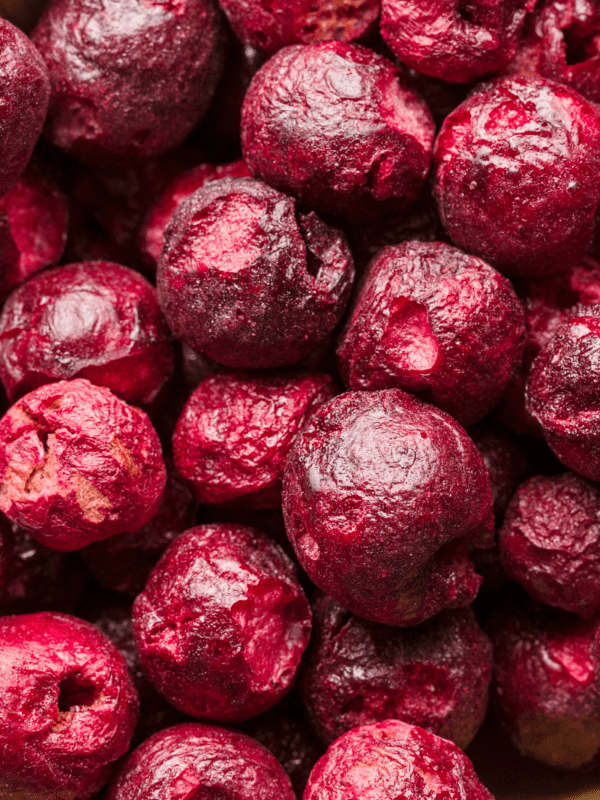 Liofilizowane czereśnie drylowane w całości jako owoc wspierający komfort jelit i delikatną perystaltykę